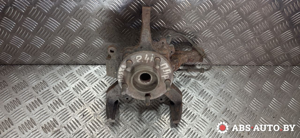 ступица передняя правая Chrysler Voyager 3 поколение 2001, 2.4 л., бензин - фото №1