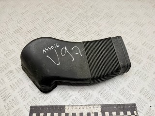 воздуховод Audi A6 4B/C5 2000, 2.5 л., AKE, дизель, МКПП, полный привод, 8D0129617E