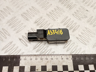 датчик удара Mazda 6 GG 2003, 2.0 л., бензин, МКПП, правый руль, GJ6A57KC0