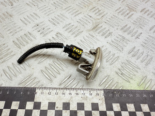 повторитель поворота на крыле Peugeot 4007 1 поколение 2011, 2.2 л., 4HN (DW12MTED4), дизель, МКПП, внедорожник 5 дв., правый руль, 1132240