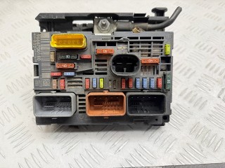 блок предохранителей Citroen C5 2 поколение 2009, 1.8 л., 6FY (EW7A), бензин, МКПП, универсал, 9636079380, 9666700180
