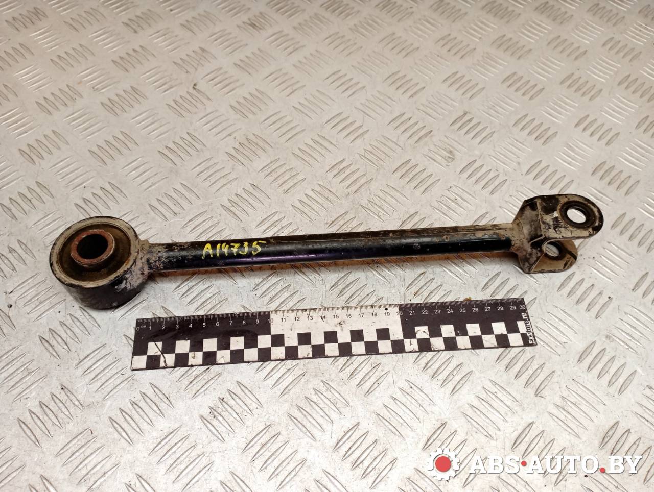 рычаг задний левый Kia Sorento 2 поколение 2011, 2.2 л., дизель, АКПП, 551182B100 - фото №1