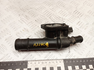 фланец (тройник) системы охлаждения Volkswagen Caddy 3 поколение 2008, 1.9 л., BLS, дизель, АКПП, 03G121132B