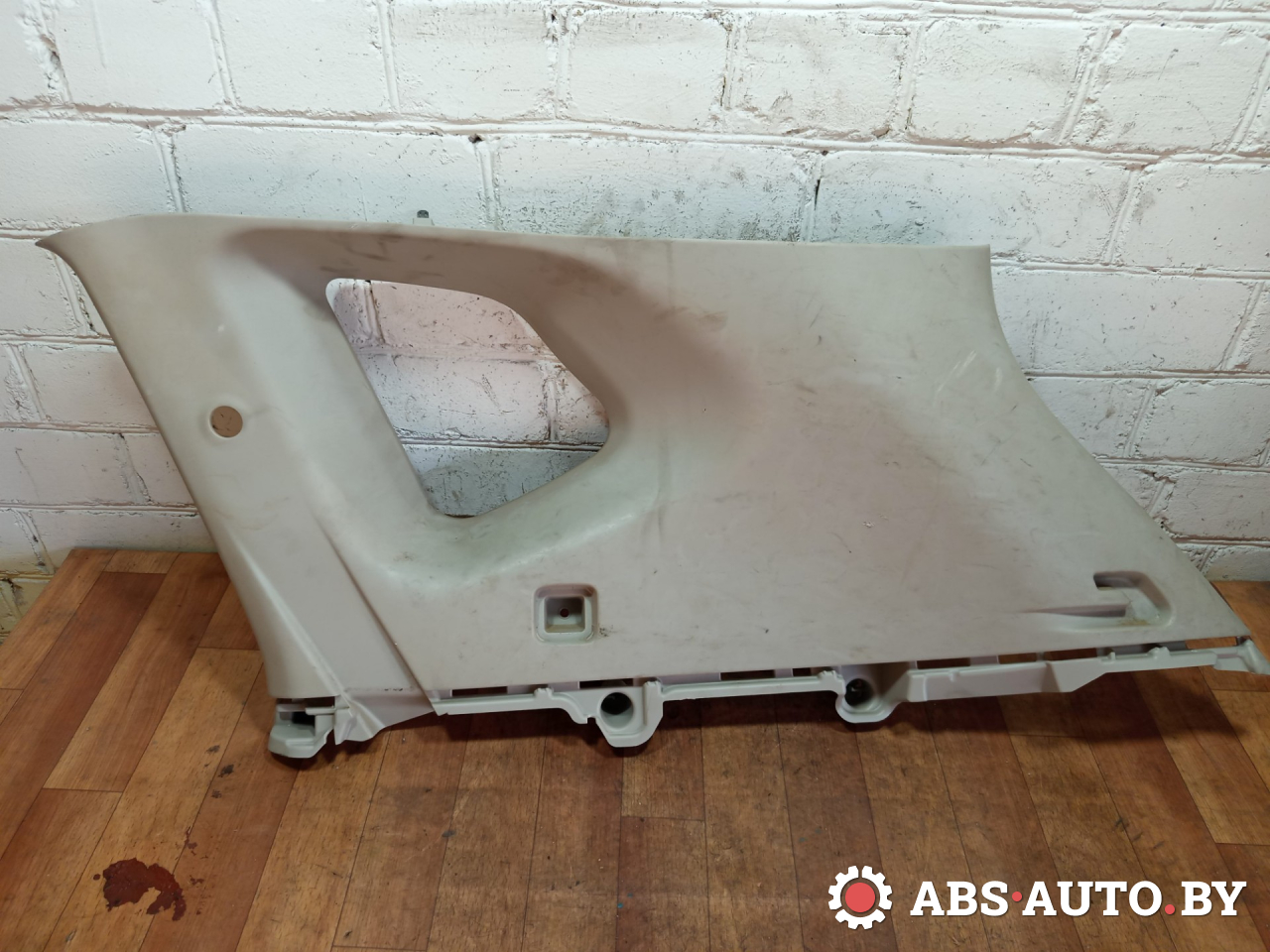 обшивка стойки задней правой Nissan X-Trail T32 2014, 1.6 л., R9M, дизель, МКПП, полный подключаемый привод, правый руль, 849404CEOA - фото №1