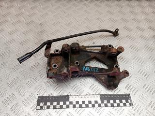 кронштейн генератора Peugeot 406 1 поколение [рестайлинг] 2002, 1.6 л., бензин, 3309, 5706F2, S56