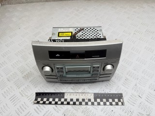 магнитола Toyota Corolla Verso 2 поколение AR10 2004, 2.0 л., 1CD-FTV, дизель, МКПП, минивэн, 861200F010