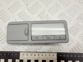 фонарь салона (плафон) Volkswagen Touareg 1 поколение 2006, 3.0 л., BKS, дизель, АКПП, внедорожник 5 дв., полный привод, 7L6947292B, 7L0861688A
