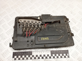 блок предохранителей Skoda Fabia 1 поколение [рестайлинг] 2004, 1.4 л., дизель, 6Q0937550G