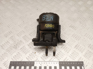 подушка крепления двигателя Toyota RAV4 2 поколение (XA20) 2003, 2.0 л., 1CD-FTV, дизель, МКПП, внедорожник 5 дв., 1230527040, RT2514