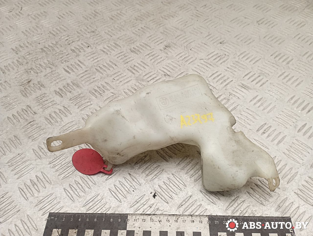 бачок омывателя BMW 5 серия E39 1999, 3.0 л., M57 D30 (306D1), дизель, АКПП, 61668361443, 61661369516, 8361443 - фото №1