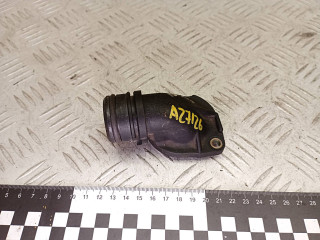 фланец (тройник) системы охлаждения Volkswagen Golf 3 поколение 1999, 1.9 л., дизель, 037121121A