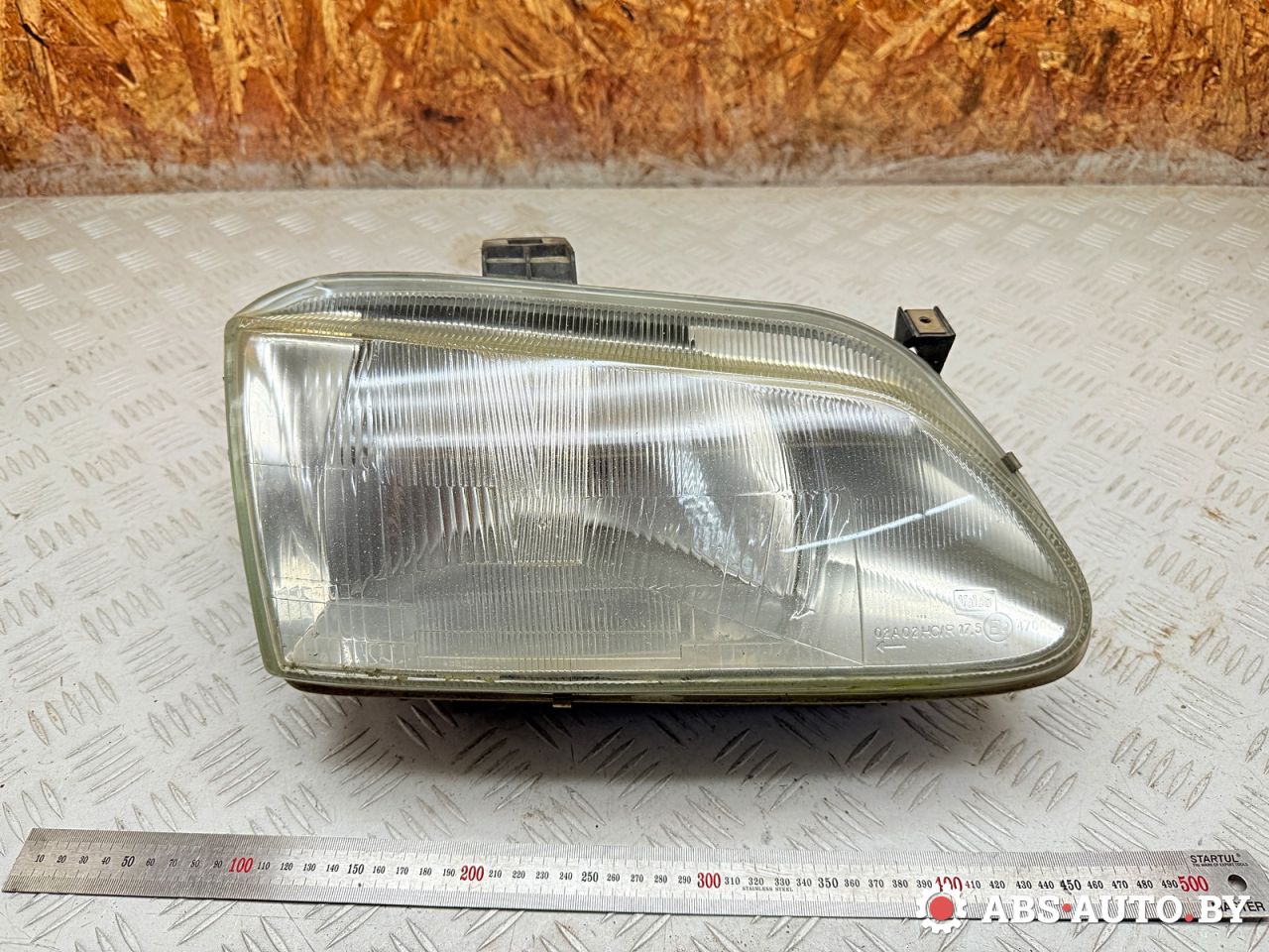 фара правая Renault Scenic 1 поколение (1996 - 1999), 1.6 л., K7M 702, бензин, МКПП, 7700831463, 7701672735 - фото №1