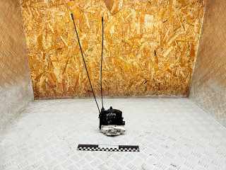 замок двери задней правой Peugeot 4007 1 поколение 2011, 2.2 л., 4HN (DW12MTED4), дизель, МКПП, внедорожник 5 дв., правый руль, 9138R0