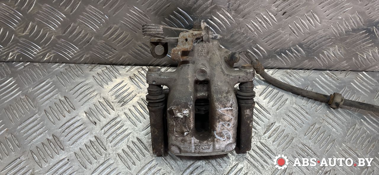 суппорт задний правый Citroen C5 2 поколение 2008, 2.0 л., дизель, МКПП, седан, 9802977180 - фото №1