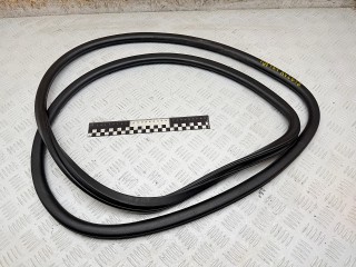 уплотнитель двери Jeep Cherokee 5 поколение 2016, 2.0 л., EBT, дизель, АКПП, внедорожник 5 дв., 6810381AA, 6810391AB