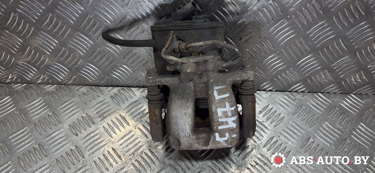 суппорт задний правый Volkswagen Passat B6 2009, 2.0 л., дизель, МКПП, универсал, 5N0615404 - фото №1