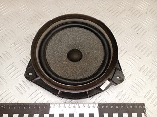 динамик Toyota RAV4 2 поколение (XA20) [рестайлинг] 2005, 2.0 л., 1CD-FTV, дизель, МКПП, внедорожник 5 дв., 8616042110