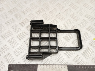 крепление аккумулятора Mercedes-Benz A W169 2 поколение (2004-2008) 2008, 2.0 л., OM 640.942, дизель, МКПП, хетчбэк 5 дв., правый руль, A1696102136