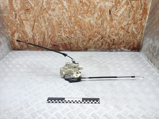 замок двери задней правой Volkswagen Passat B6 2007, 2.0 л., BWA, бензин, МКПП, седан, 3C4839016A