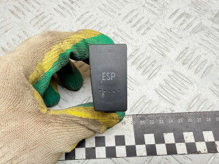 Кнопка антипробуксовочной системы (ABS/ESP) Volkswagen Passat B5 [рестайлинг] 2004, 1.9 л., дизель, МКПП, универсал, 3B0927134A