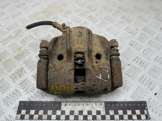 суппорт передний правый Peugeot 306 1 поколение [рестайлинг] 2000, 1.9 л., WJY (DW8B), дизель, МКПП, универсал, передний привод, 24354117585, 0986474026, F61145, BNZ1888ZP, PBRC784, 441070, 4401A9, 4401K7, 561N10652Z