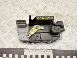 замок двери задней правой Citroen C5 1 поколение [рестайлинг] 2006, 2.0 л., дизель, МКПП, универсал, 9138A2