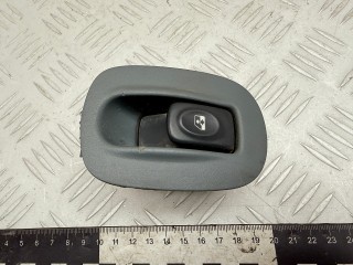 кнопка стеклоподъемника двери Renault Scenic 1 поколение (1996 - 1999), 1.6 л., K7M 702, бензин, МКПП, 838099G, 7700836270