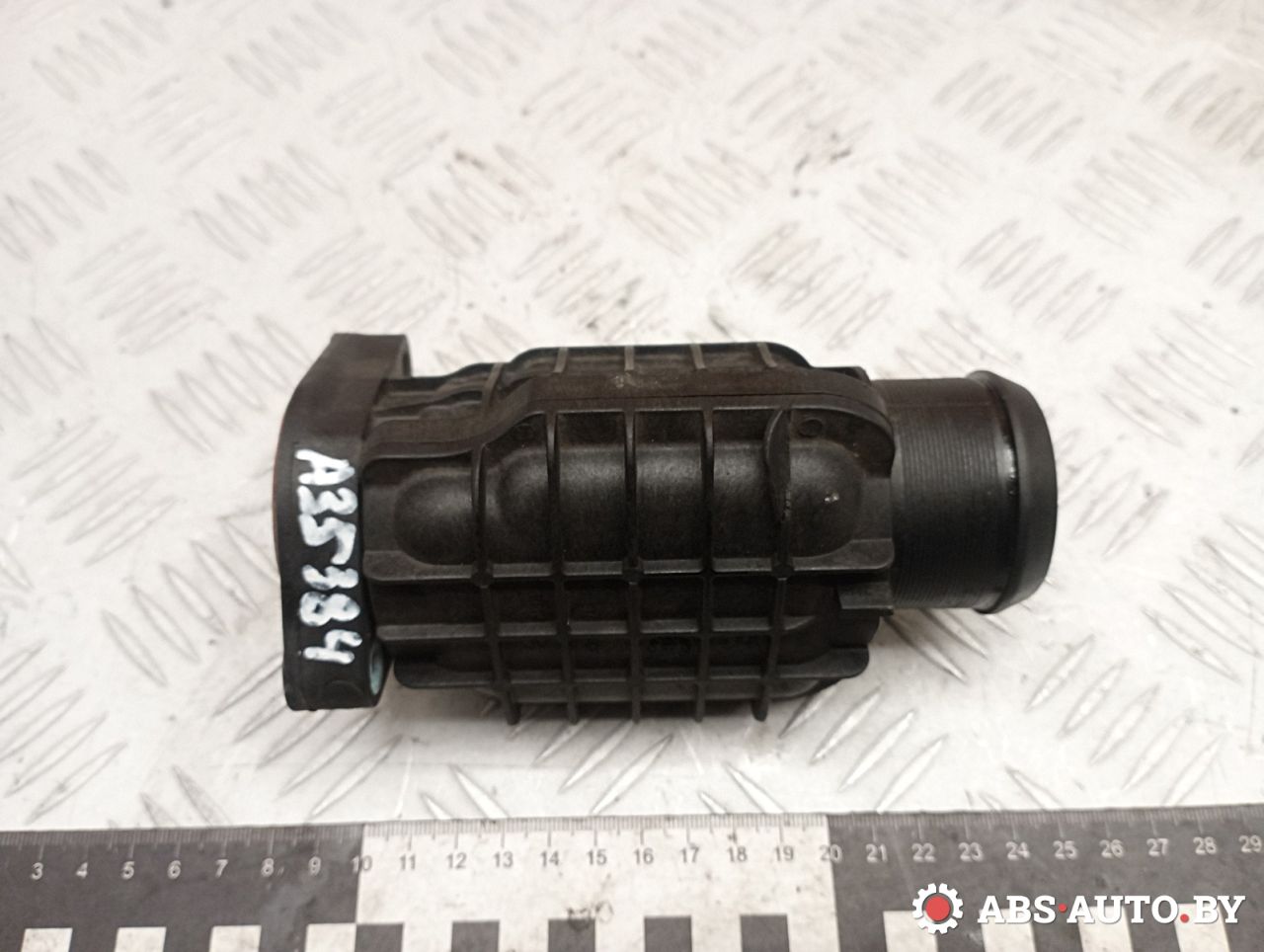 патрубок интеркулера Peugeot 5008 1 поколение 2013, 1.6 л., дизель, робот, правый руль, 9687261180 - фото №1