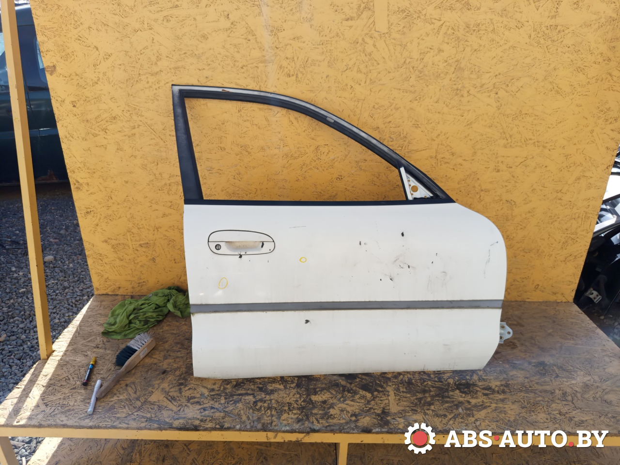 дверь передняя правая Mitsubishi Galant 7 поколение 1994 - фото №1