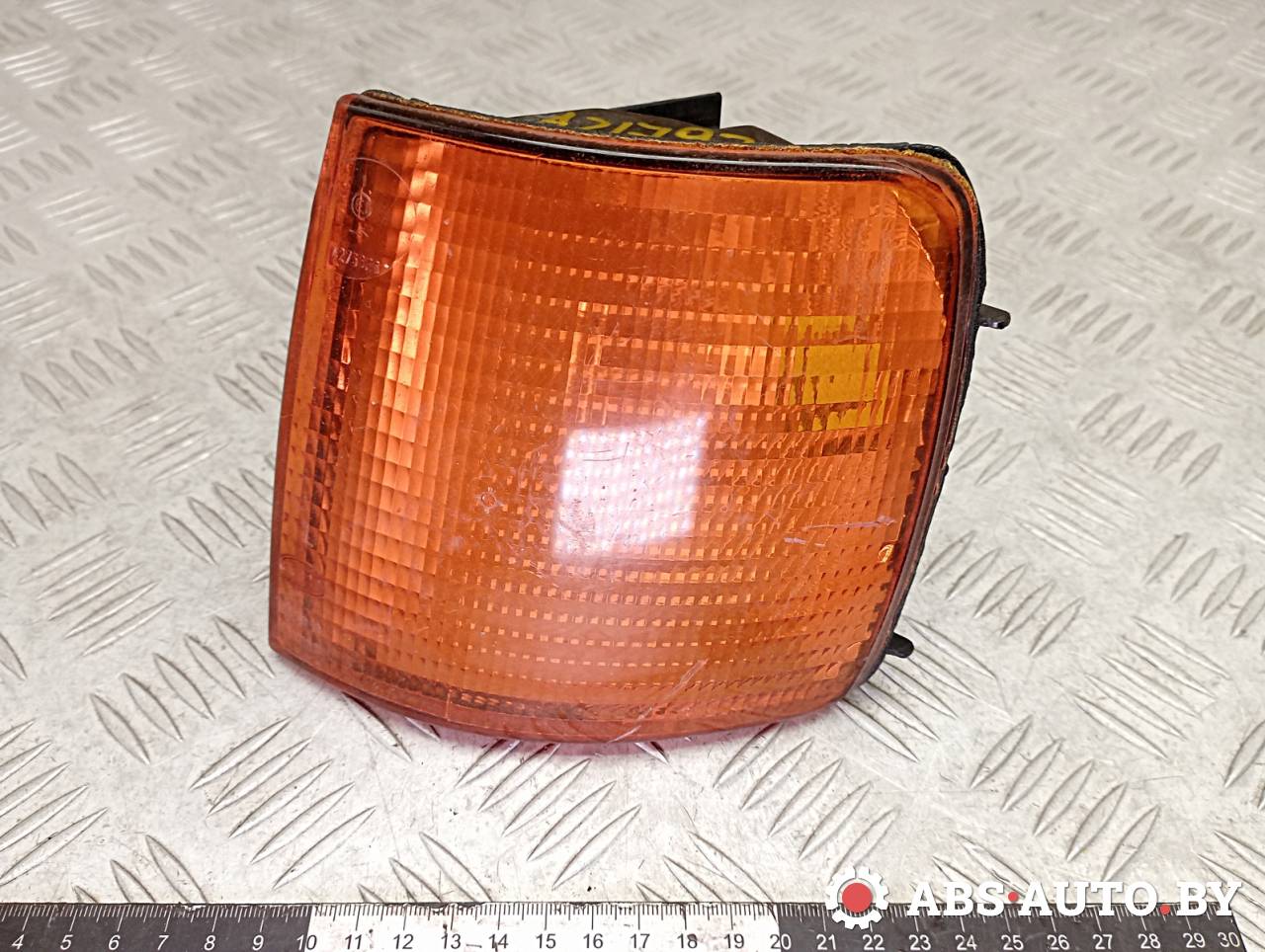 поворотник левый Volkswagen Passat B3 1990, 357953049 - фото №1