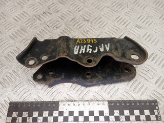 кронштейн КПП Renault Laguna 1 поколение 1998, 817314