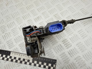 замок двери передней левой Skoda Octavia 2 поколение (A5) 2006, 1.9 л., BXE, дизель, МКПП, универсал, 25100D6, 3D1837015AB