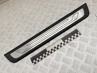 накладка на порог внутренняя Kia Sorento 2 поколение 2011, 2.2 л., дизель, АКПП, 858852P100