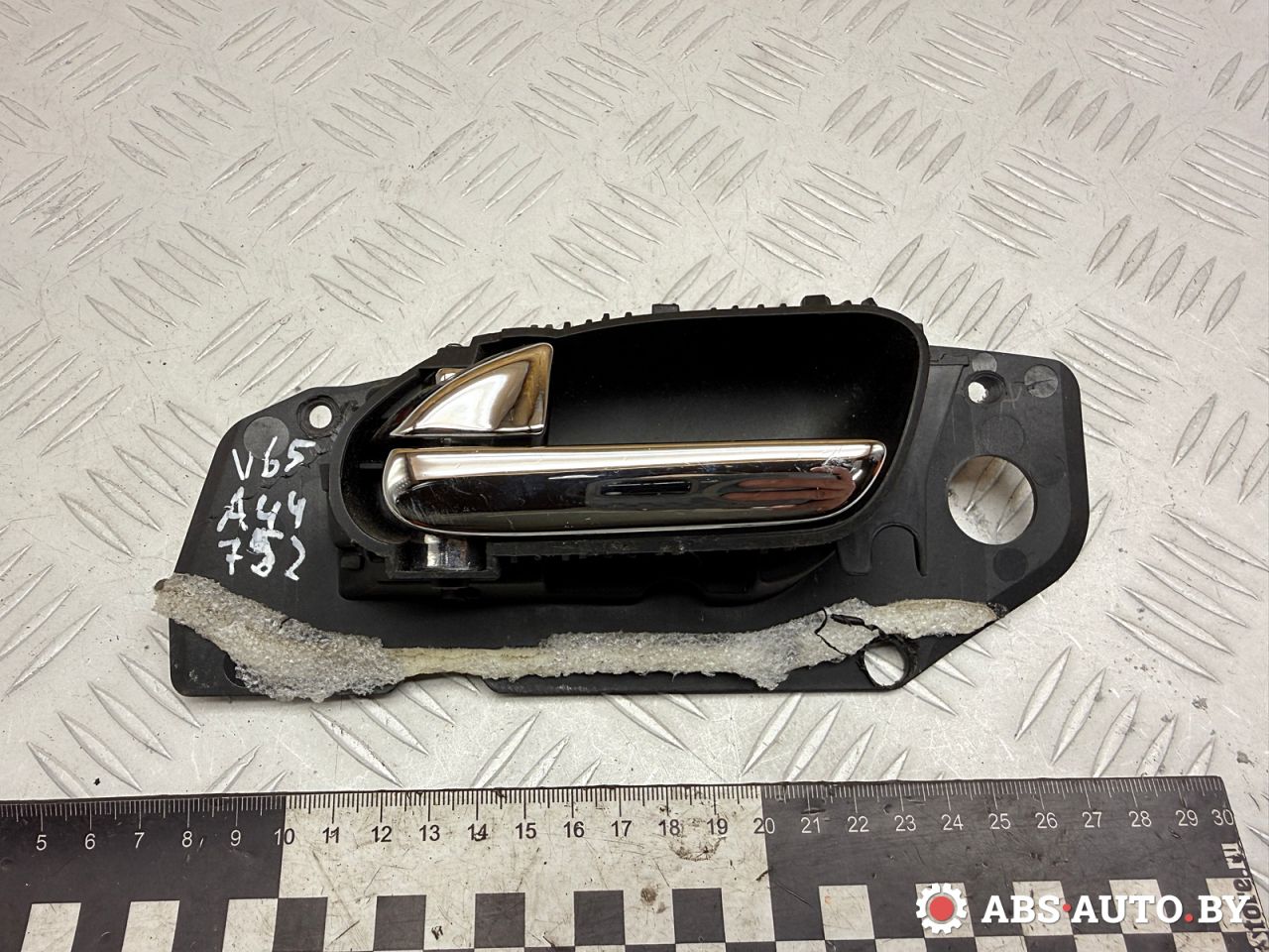 ручка внутренняя передняя левая Peugeot 607 1 поколение 2002, 2.2 л., 3FZ (EW12J4), бензин, МКПП, седан, 9629160777 - фото №1