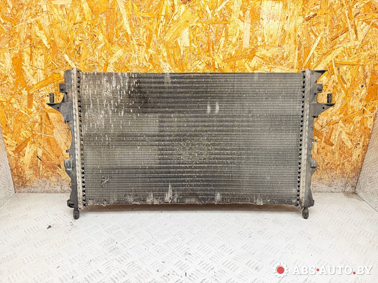 радиатор (основной) Renault Laguna 2 поколение 2002, 1.9 л., F9Q 750, дизель, МКПП, хетчбэк 5 дв., передний привод, 8200008764, 150710201F05, 8200008765, LRC0964, DRM23083, KRZ1190RR, CR459000S, 63813, 63816, 63816A, 58318, 7711134656, 7711134658, 8200302463, 732828 - фото №1