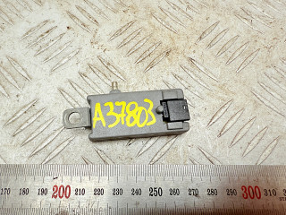 усилитель антенны Volkswagen Touareg 1 поколение 2006, 2.5 л., BAC, дизель, МКПП, внедорожник 5 дв., 7L6035577