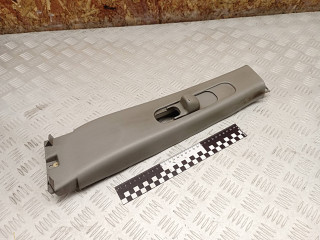 обшивка стойки центральной левой Toyota RAV4 2 поколение (XA20) [рестайлинг] 2005, 2.0 л., 1CD-FTV, дизель, МКПП, внедорожник 5 дв., 6242042020