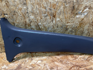 обшивка стойки центральной правой Toyota RAV4 2 поколение (XA20) 2003, 2.0 л., 1CD-FTV, дизель, МКПП, внедорожник 5 дв.