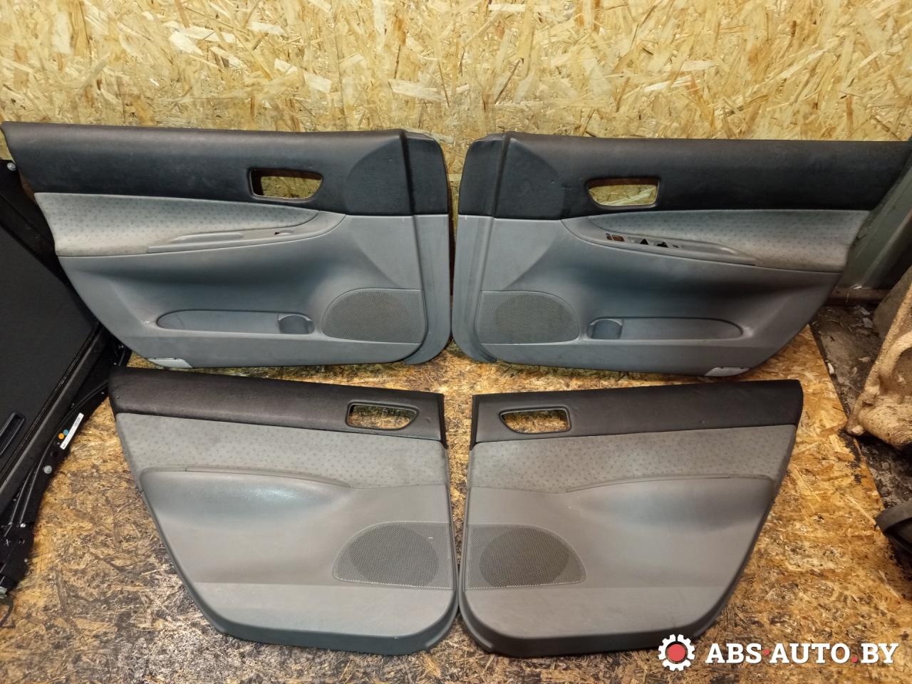 Обшивка двери (комплект) Mazda 6 GG 2003, 2.0 л., бензин, МКПП, правый руль, GJ6A6853Z, GJ6A684N1, GJ6A684C1, GJ6A6856Z - фото №1