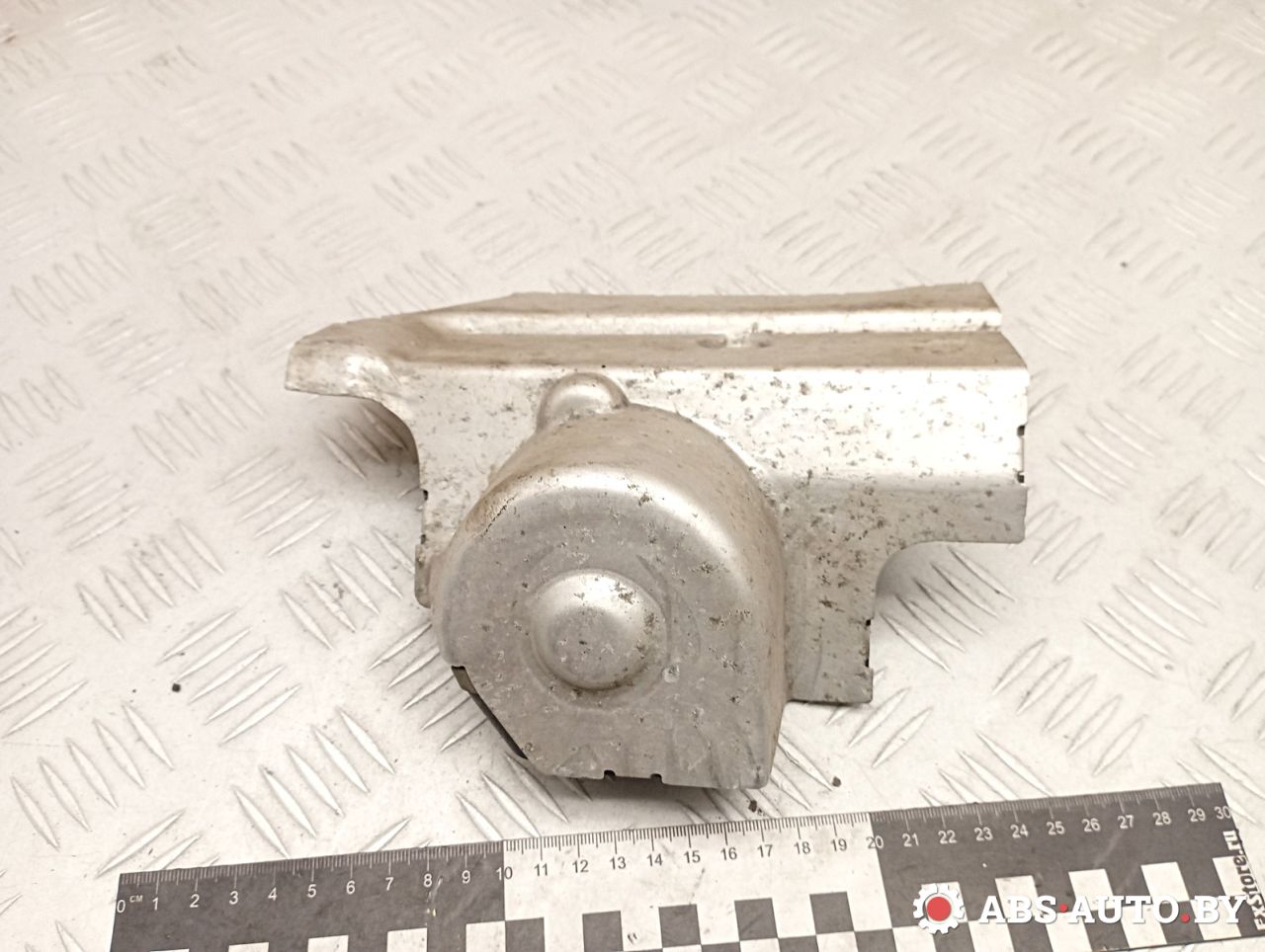 Кронштейн блока ABS Volkswagen Passat B6 2009, 2.0 л., дизель, МКПП, универсал, 3C1614321A - фото №1