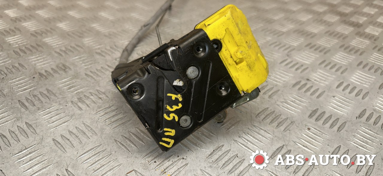 замок двери передней правой Volvo XC90 1 поколение 2005, 2.4 л., D 5244 T, дизель, МКПП, внедорожник 5 дв., полный привод, правый руль, 30699362, 30699749 - фото №1