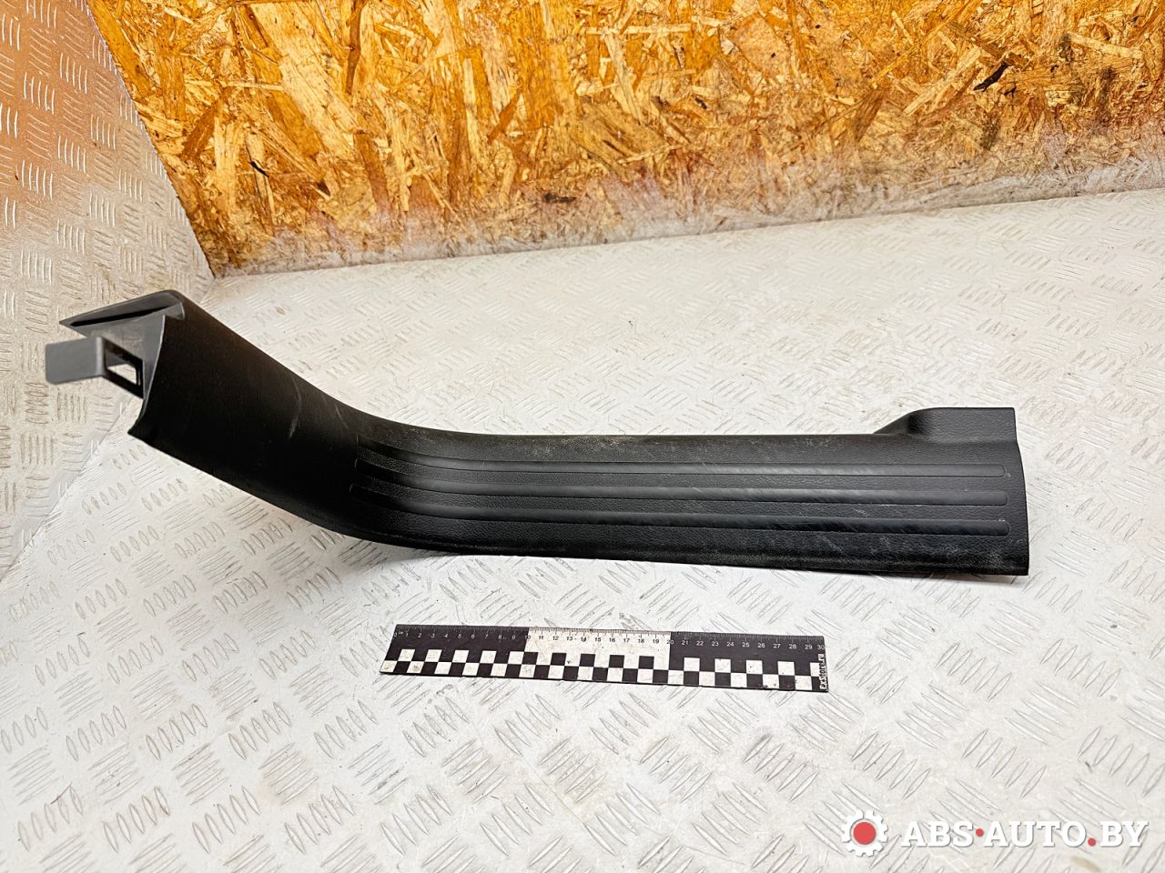 накладка на порог внутренняя Jeep Cherokee 5 поколение 2016, 2.0 л., EBT, дизель, АКПП, внедорожник 5 дв., 1UD15TRMAC, 1UD15DX9AC - фото №1