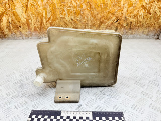 бачок омывателя Skoda Octavia 2 поколение (A5) 2006, 1.9 л., BXE, дизель, МКПП, универсал, 1K0955453Q, 1K0955453R, 1K0955453S