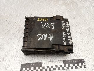 блок предохранителей Volkswagen Passat B6 2007, 2.0 л., BWA, бензин, МКПП, седан, 1K0937132F, 1K0937124P, 1718009