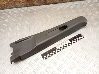 обшивка центральной стойки Toyota RAV4 2 поколение (XA20) 2003, 2.0 л., 1CD-FTV, дизель, МКПП, внедорожник 5 дв., 6241242030