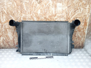 интеркулер Volkswagen Passat B6 2009, 2.0 л., дизель, МКПП, универсал, 1K0145803J, 1K0145805G, 1K0145805E, 1K0145805D, 1K0145803T, 3C0145805AF, 3C0145805AG, 3C0145805R, 3C0145805P, 3C0145805G, 3C0145805F, 1K0145803S, 1K0145803M, 1K0145803AT, 1K0145803AN, 1K0145803AL, 1K0145803A, 1K0145803B, 1K0145803BB, 1K0145803L, 1K0145803E, 1K0145803CD, 1K0145803