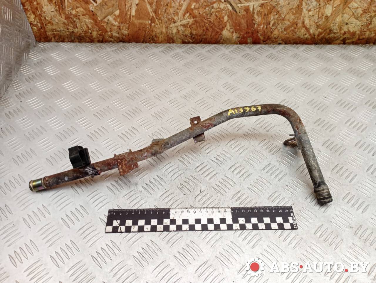 трубка охлаждающей жидкости Nissan Primera P12 (2001 - 2008), 2.2 л., дизель, МКПП, универсал - фото №1