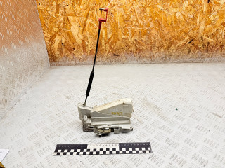 замок двери передней правой Ford Galaxy 1 поколение 1998, 1.9 л., дизель, МКПП, минивэн, 93BG220A20DD