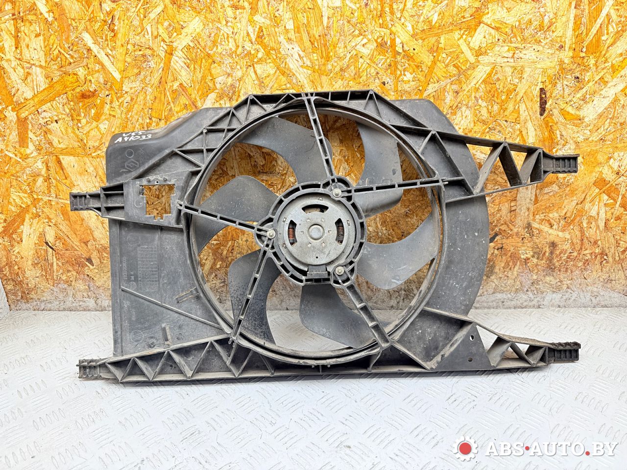 вентилятор радиатора Renault Laguna 2 поколение 2001, 1.9 л., F9Q 750, дизель, МКПП, хетчбэк 5 дв., 8200025635, 1831068000 - фото №1