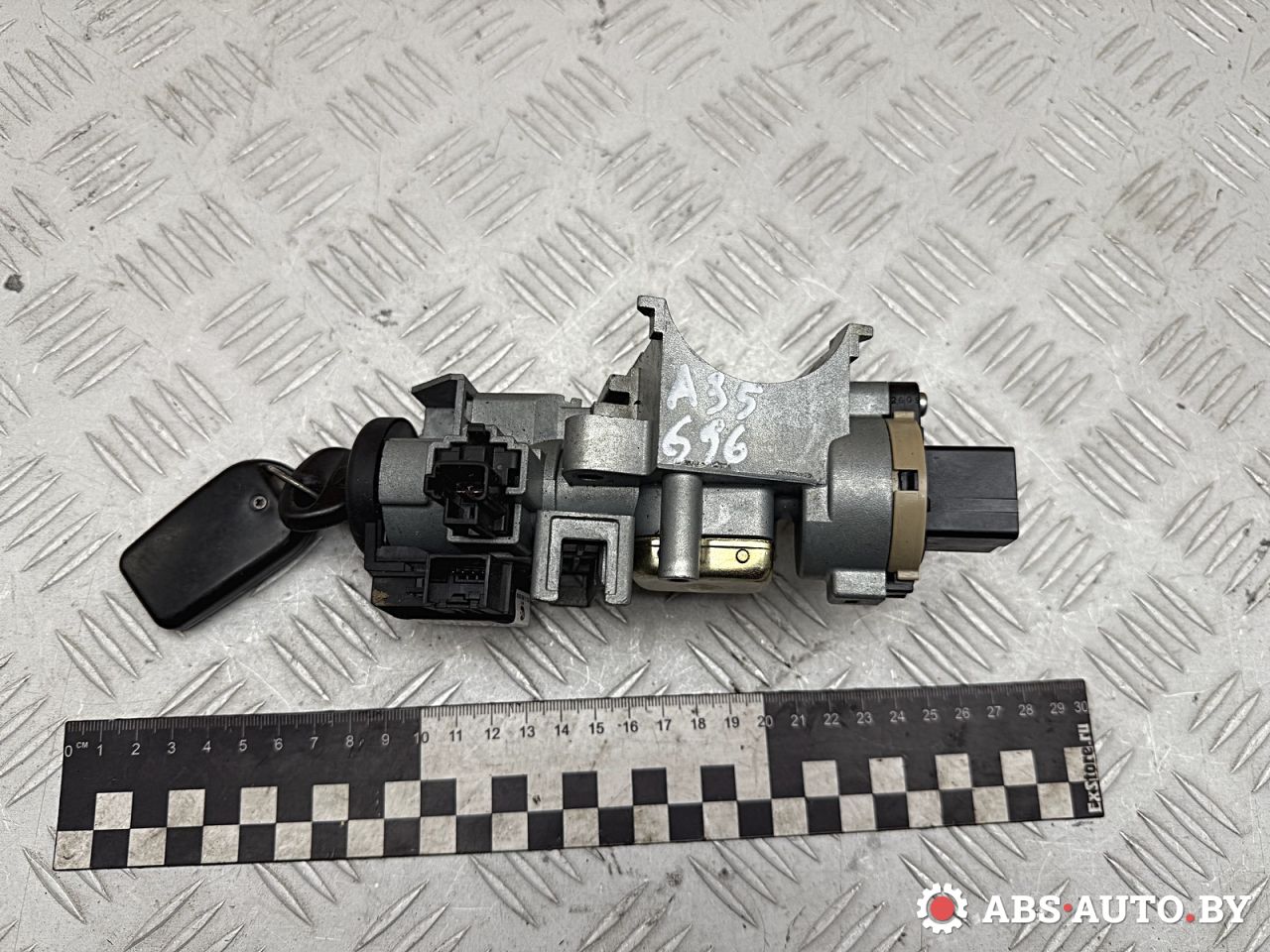 замок зажигания Mazda 6 GG 2003, 2.0 л., бензин, МКПП, правый руль, SL34, GJ6A66938A, VP2ALF14B129AA - фото №1